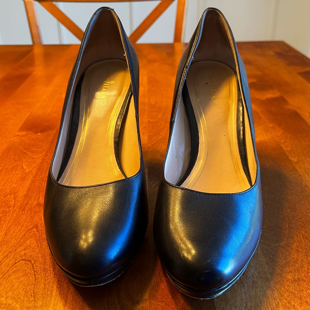 Nike Air Cole Haan Black Heels Size 10B